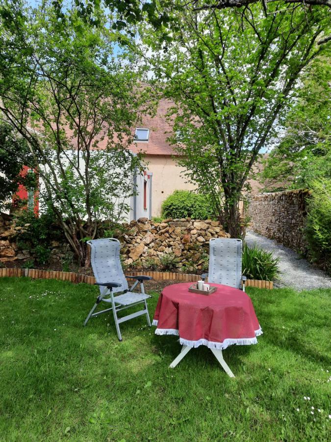 Gite Op Camping Le Bonhomme Neret Exterior photo